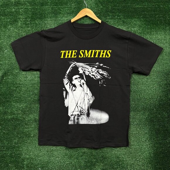 The Smiths Morrissey Rock Band T-Shirt Size Large - Picture 1 of 4